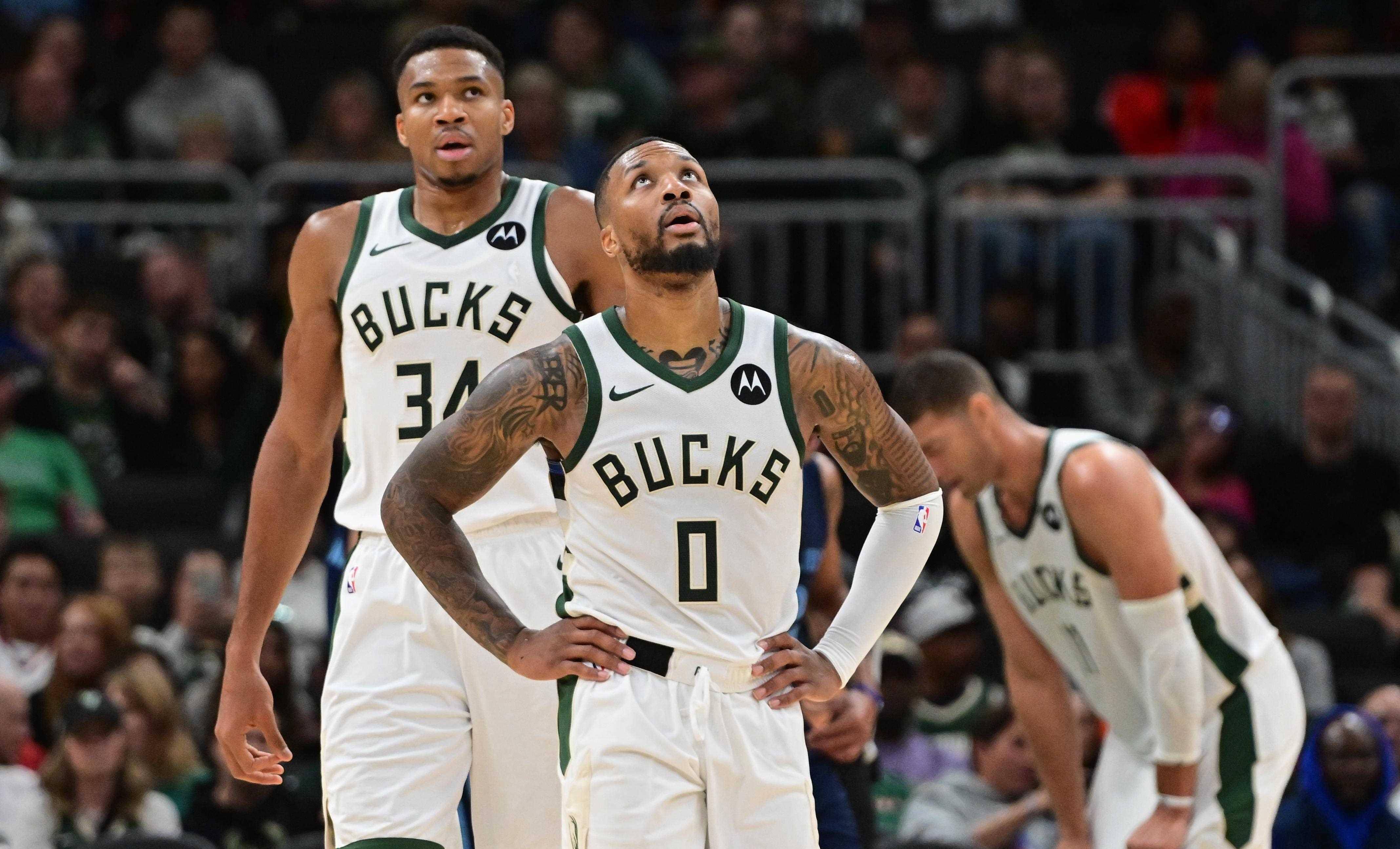 字母哥绝杀时刻,刷新队史纪录点燃赛场,老鹰迎来胜利! 字母哥绝杀时刻,刷新队史纪录点燃赛场,老鹰迎来胜利!